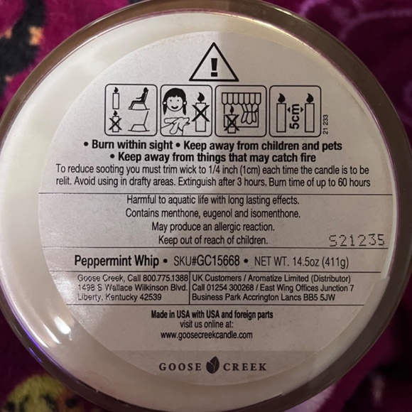 Goose Creek Peppermint Whip 3 wick candle - Picture 2 of 3